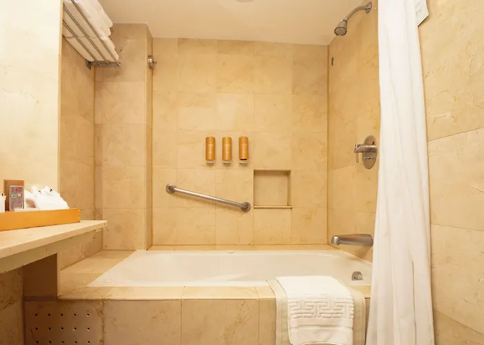 Emporio Reforma Отель Мехико